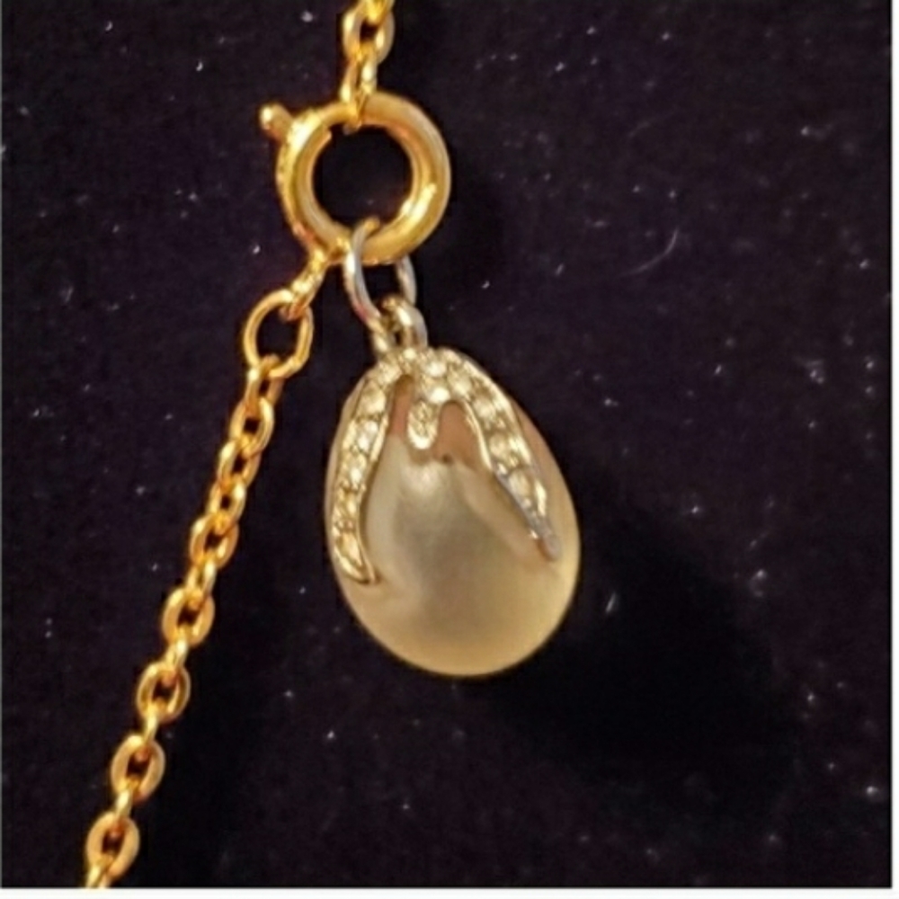 2 Joan Rivers Egg Charms